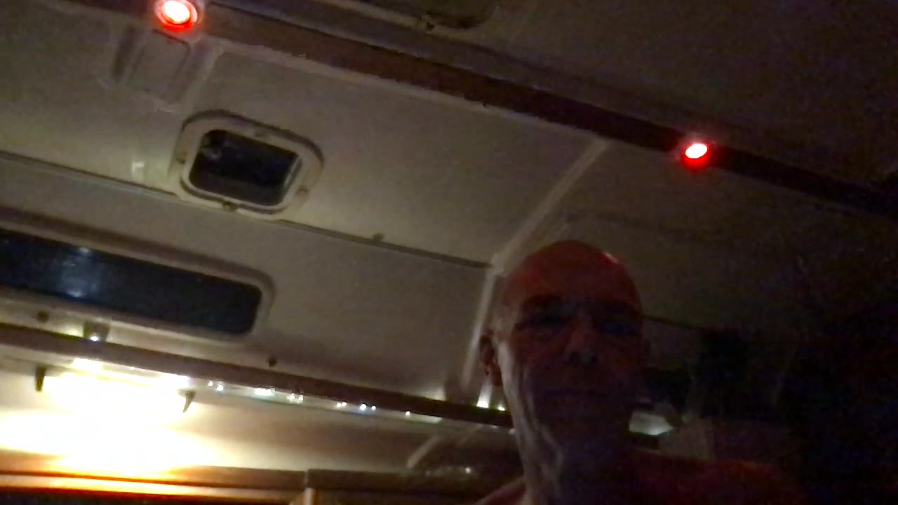 Franqois72 en sexcam live - webcam coquine et tchat gratuit