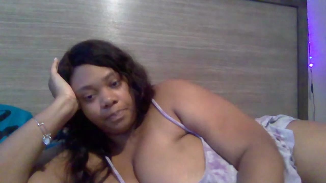 Bbwmarii en sexcam live - webcam coquine et tchat gratuit