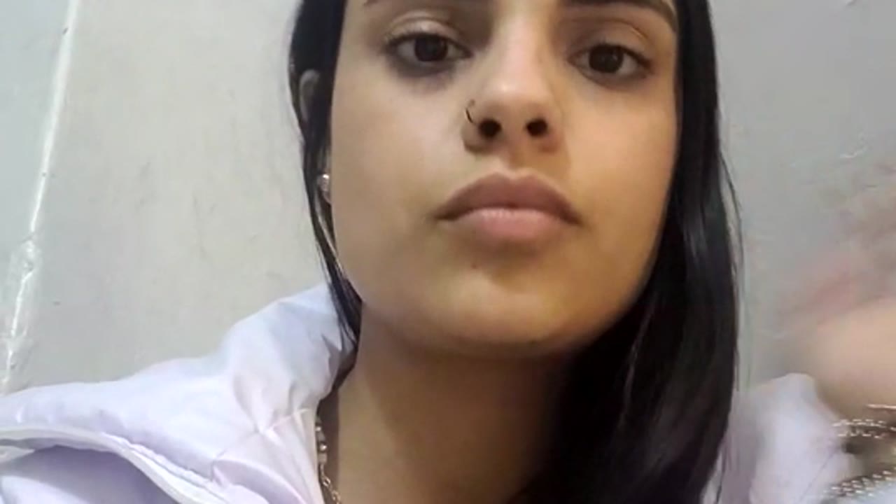 Val132 en sexcam live - webcam coquine et tchat gratuit