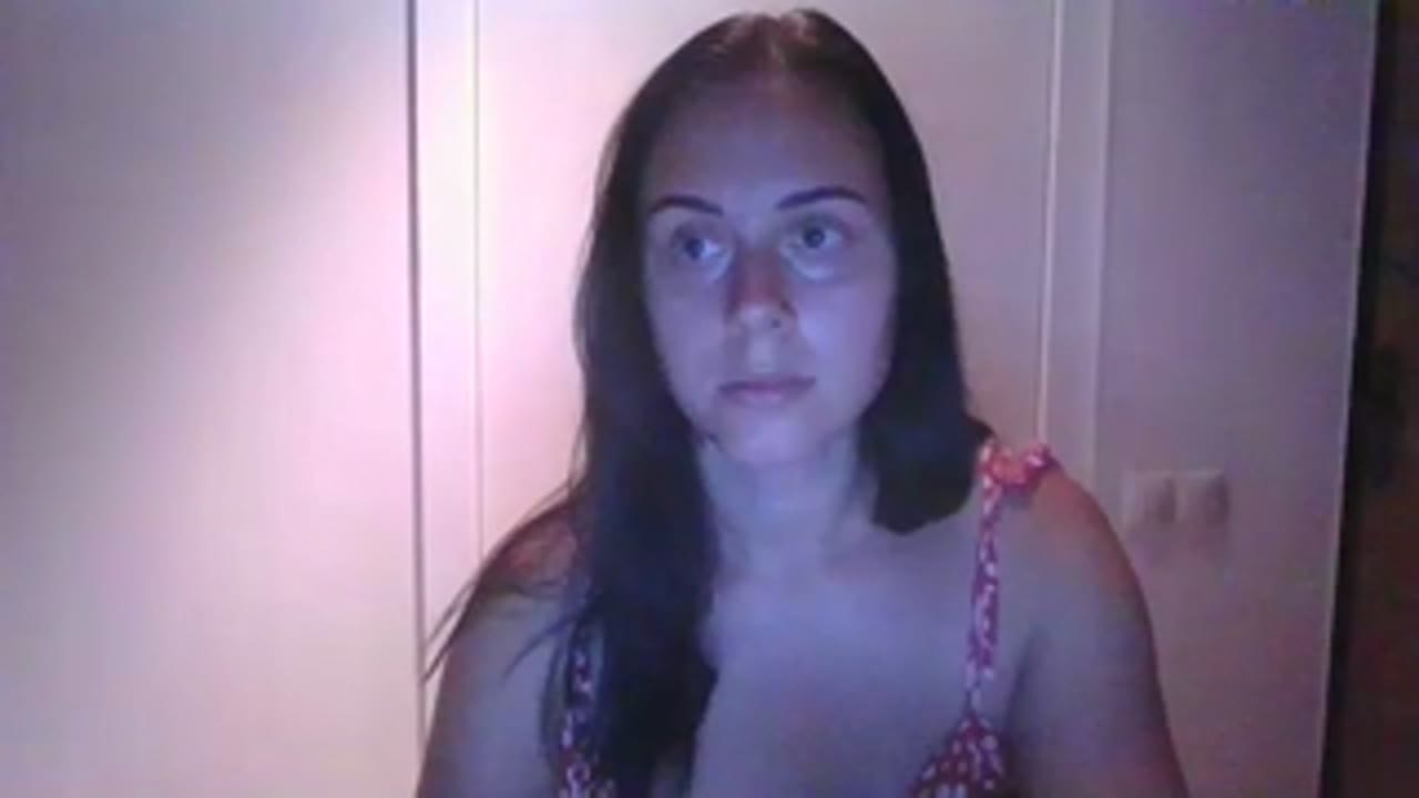 Ri en sexcam live - webcam coquine et tchat gratuit