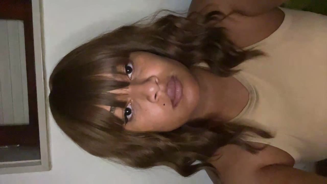 Naomiplum en sexcam live - webcam coquine et tchat gratuit