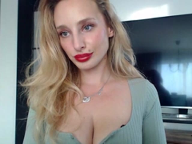 Start a chat with MarilynSexi