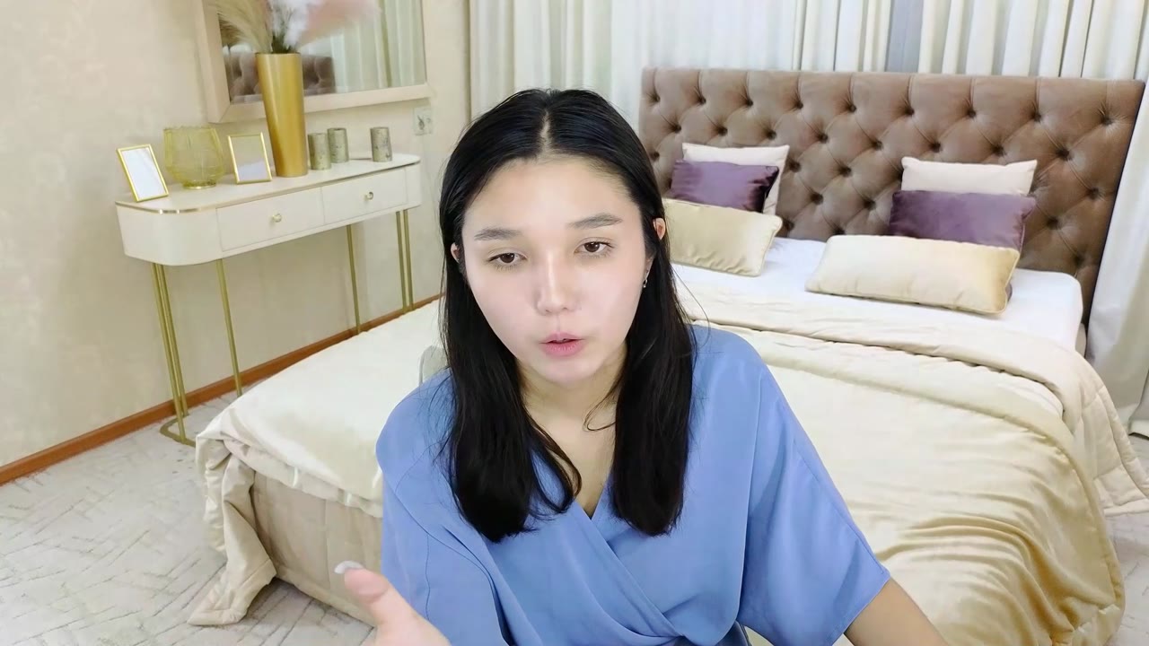 Sexcam avec AsianEnigma