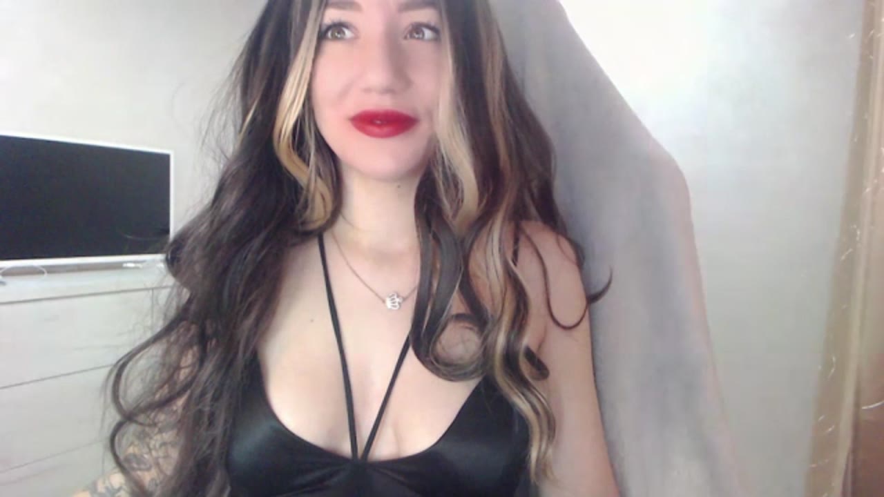 AlyaS en sexcam live - webcam coquine et tchat gratuit