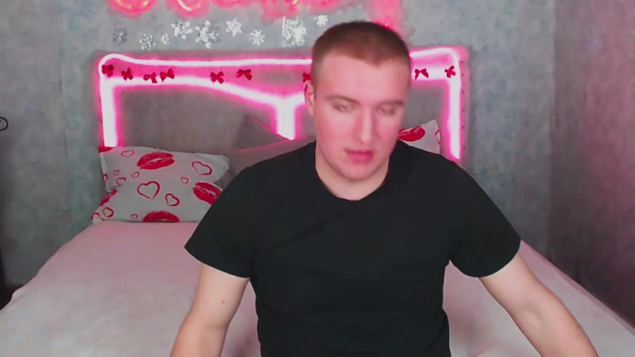 Maximka en sexcam live - webcam coquine et tchat gratuit