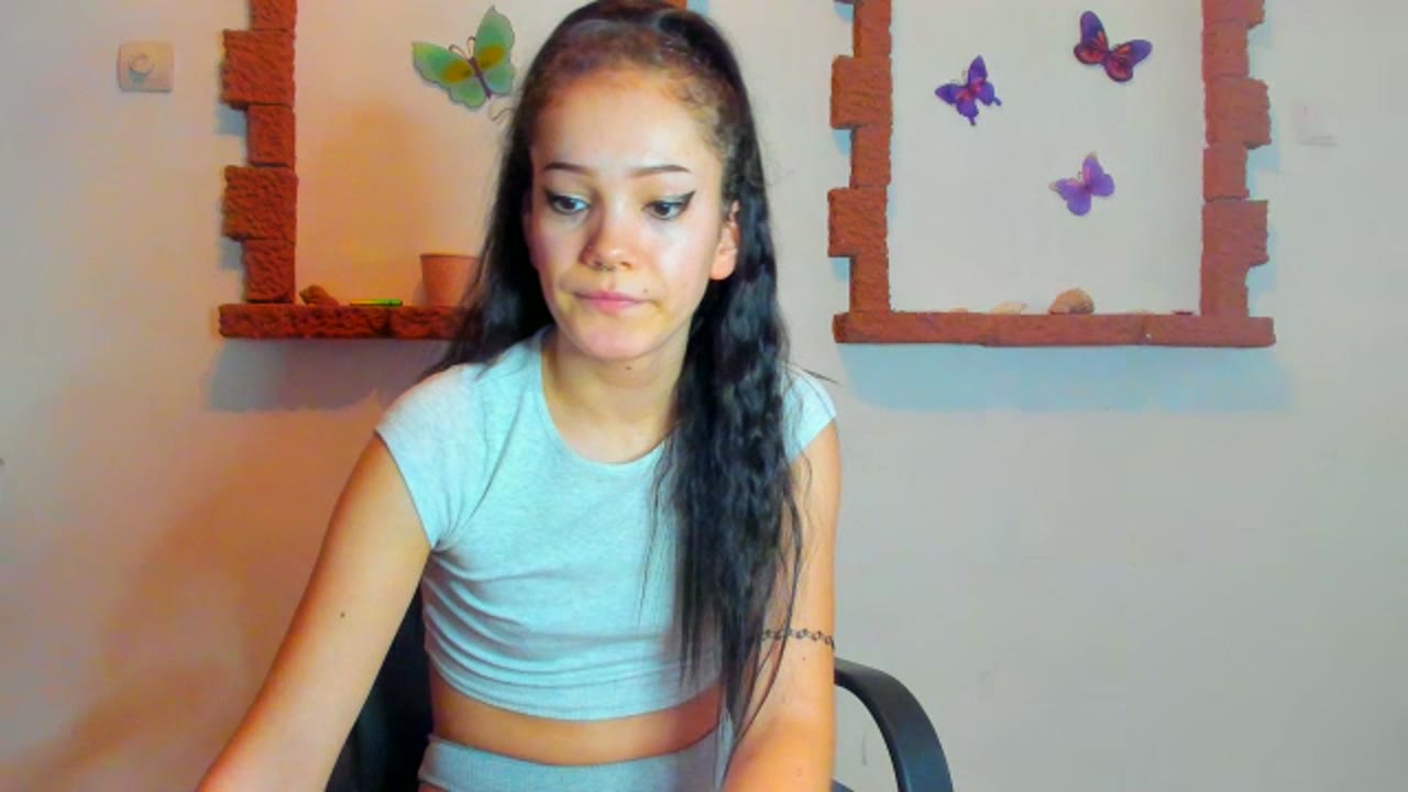 JanneLov en sexcam live - webcam coquine et tchat gratuit