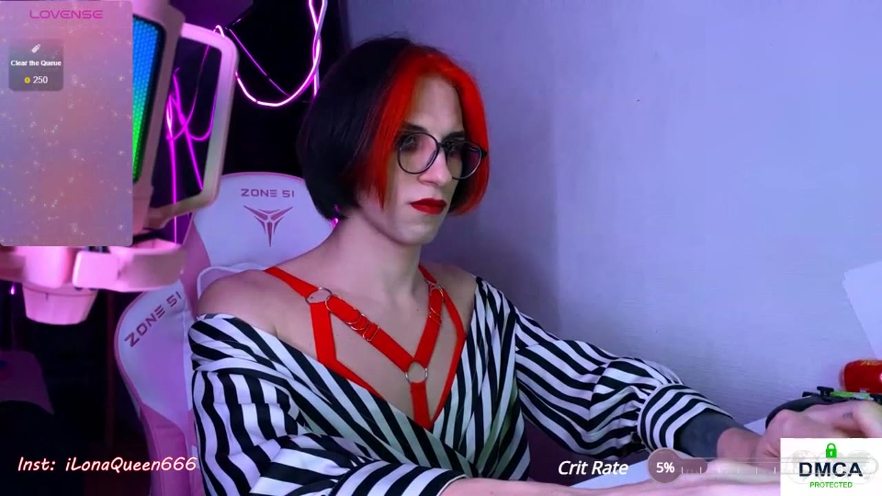 IlonaQueen en sexcam live - webcam coquine et tchat gratuit