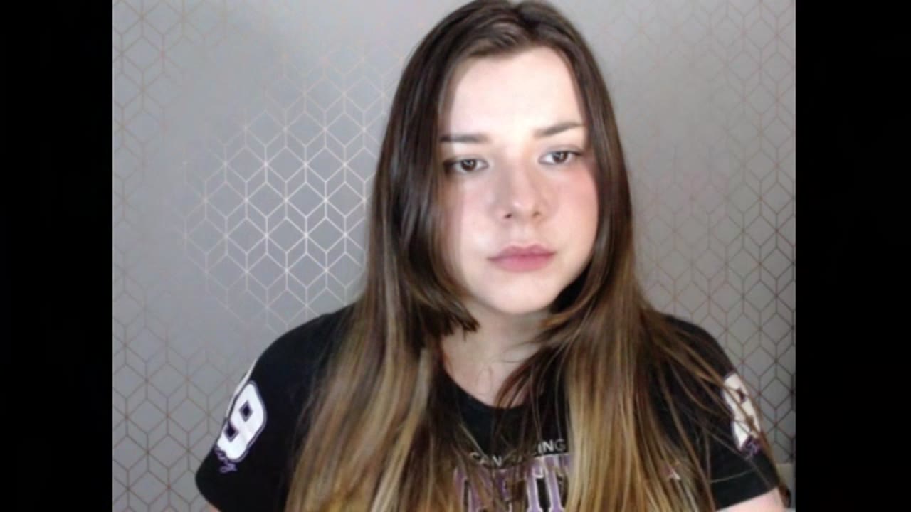 MiyaSparks en sexcam live - webcam coquine et tchat gratuit