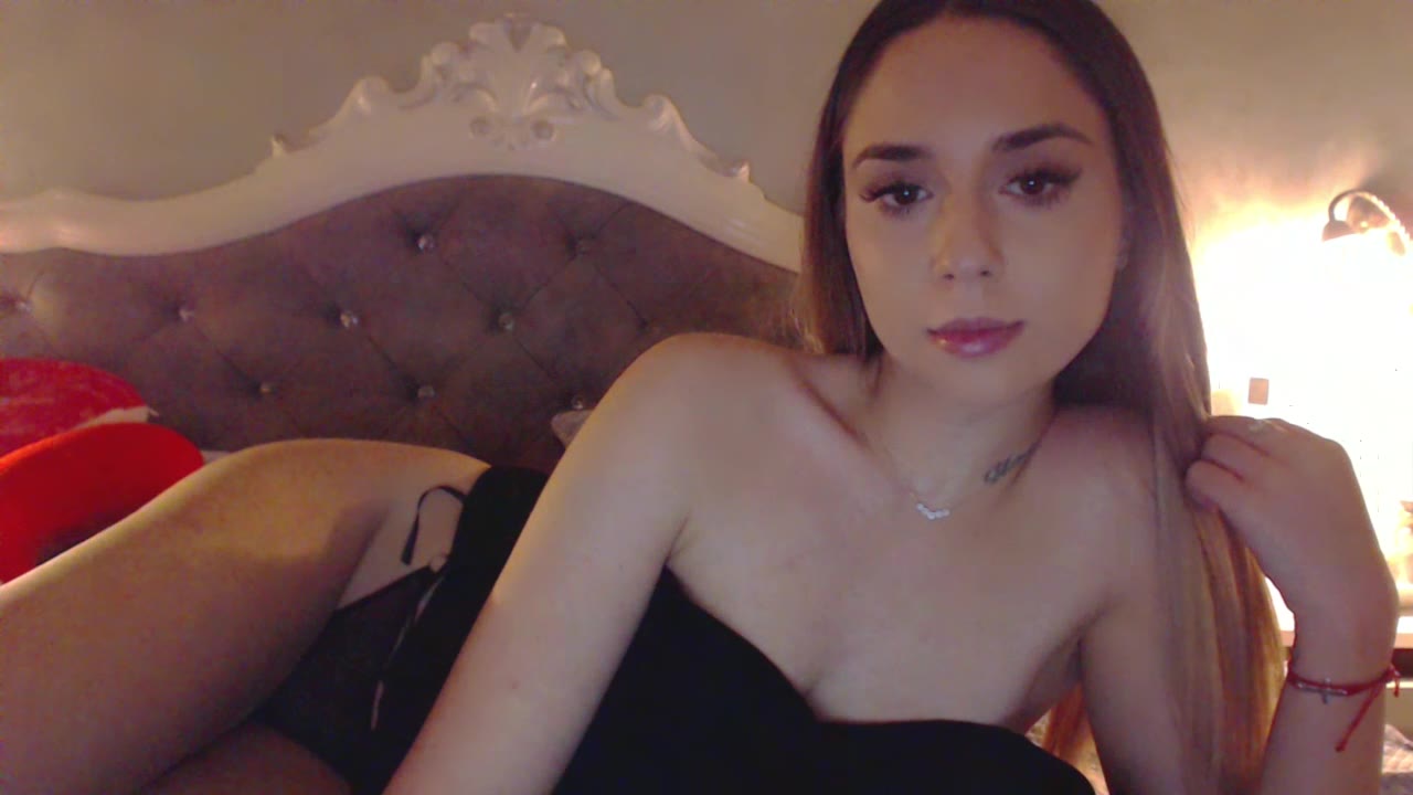 Raysa en sexcam live - webcam coquine et tchat gratuit