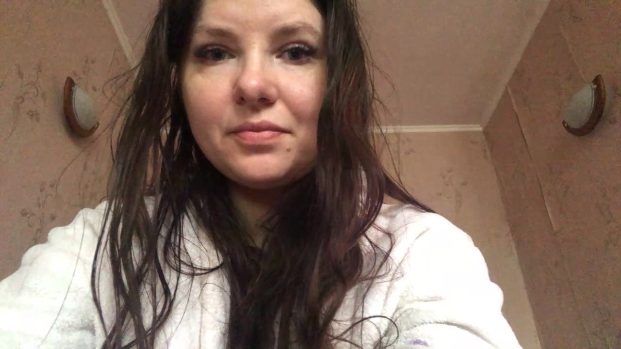 AlissaFoxx en sexcam live - webcam coquine et tchat gratuit