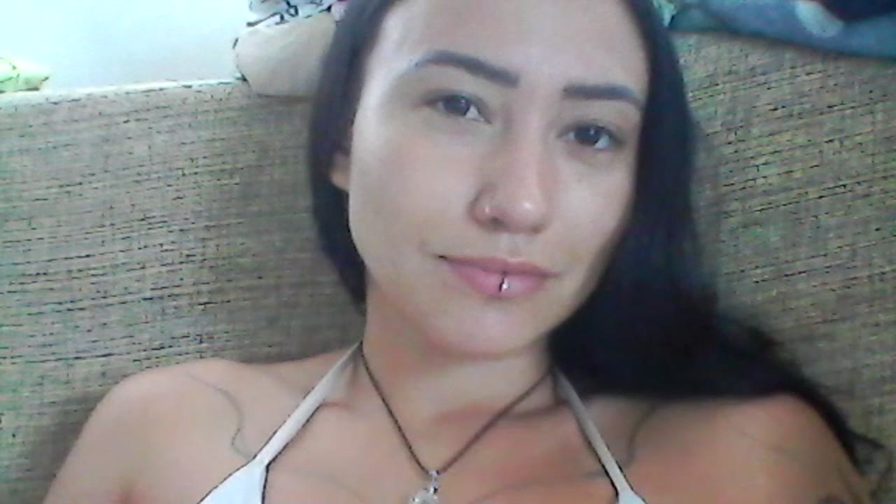 yana9739 en sexcam live - webcam coquine et tchat gratuit