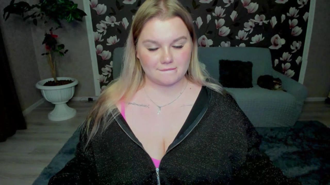 Sun22 en sexcam live - webcam coquine et tchat gratuit