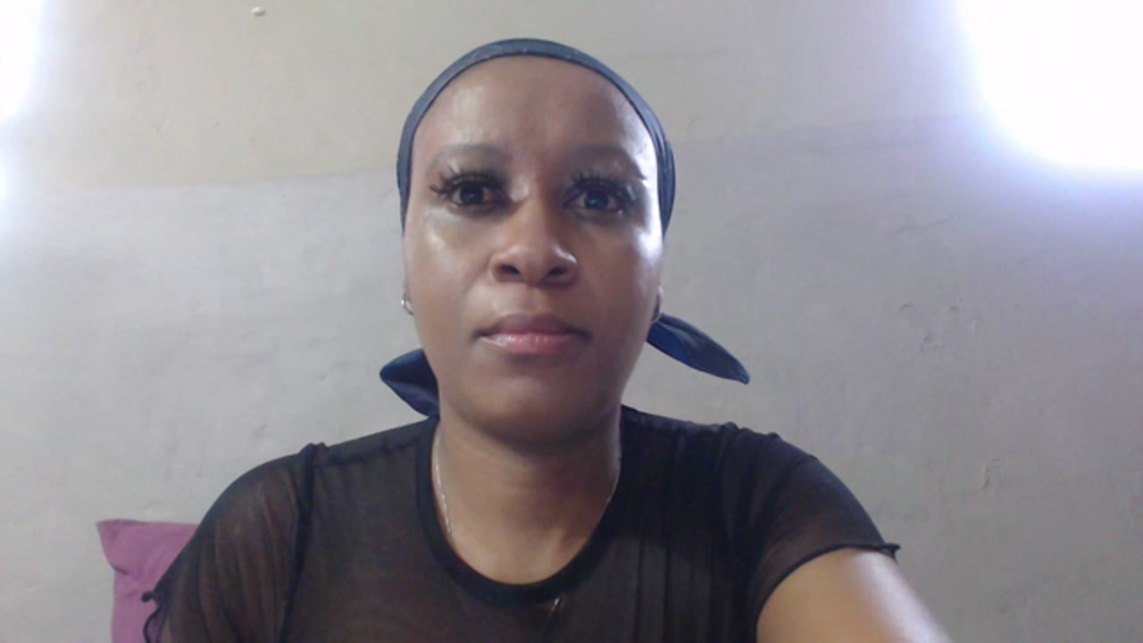 SPIDERQUEEN en sexcam live - webcam coquine et tchat gratuit