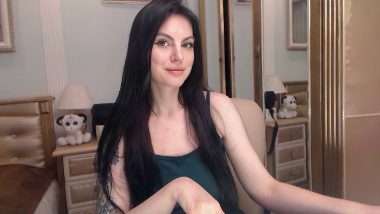 KittyLovly en sexcam live - webcam coquine et tchat gratuit