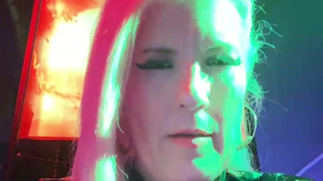 Monipeni39 en sexcam live - webcam coquine et tchat gratuit