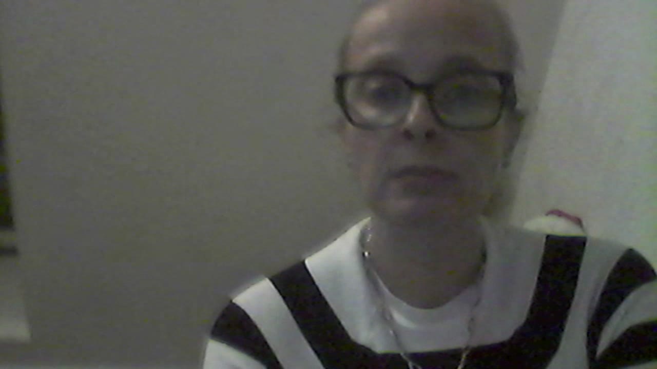 Jeny29 en sexcam live - webcam coquine et tchat gratuit