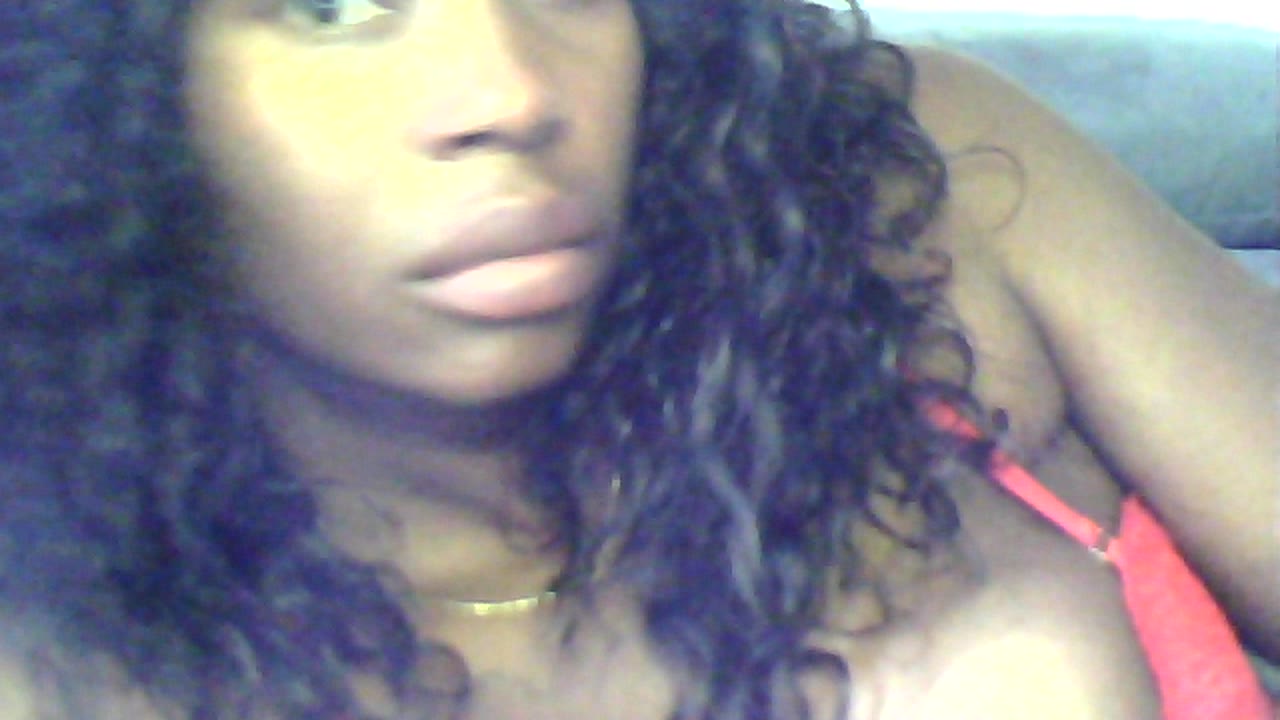 Zenardlove en sexcam live - webcam coquine et tchat gratuit
