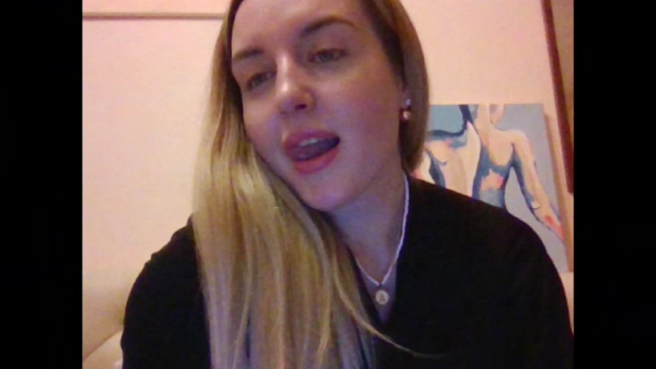 LittleHoney en sexcam live - webcam coquine et tchat gratuit