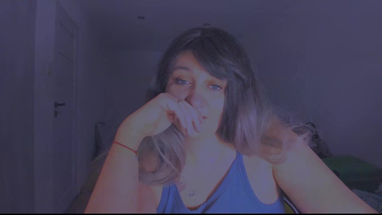 AliceMonroue en sexcam live - webcam coquine et tchat gratuit