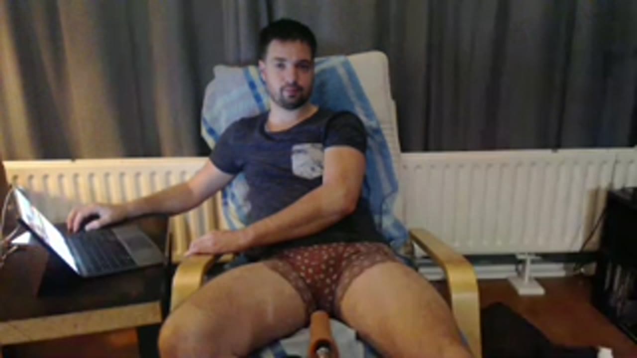Slaafjeerik en sexcam live - webcam coquine et tchat gratuit