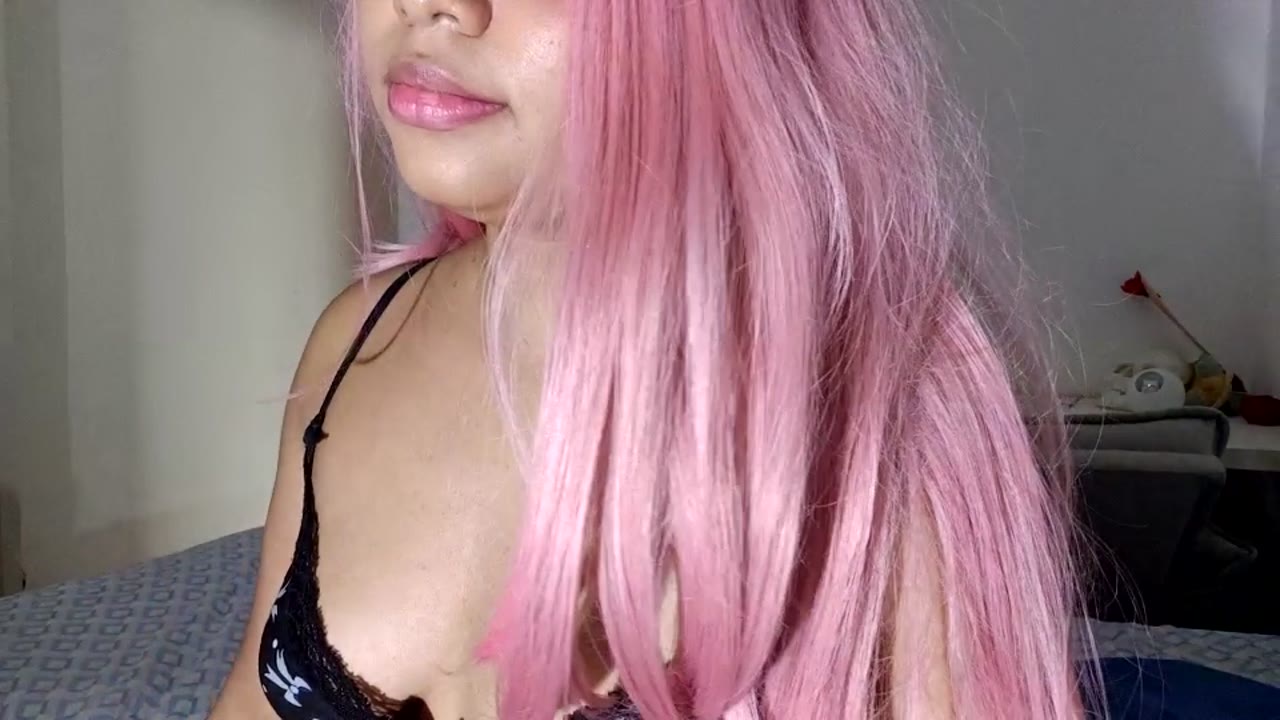 LitleLuna en sexcam live - webcam coquine et tchat gratuit