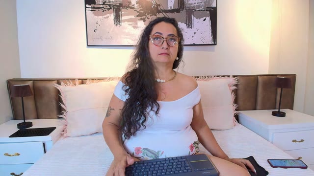 AlessandraL