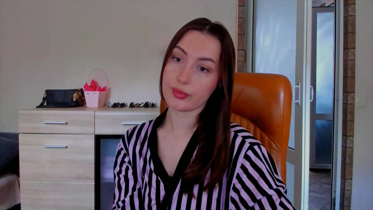Camsy en sexcam live - webcam coquine et tchat gratuit