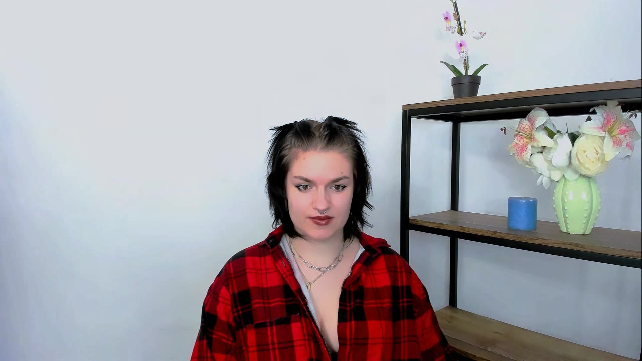 CarlaCam en sexcam live - webcam coquine et tchat gratuit