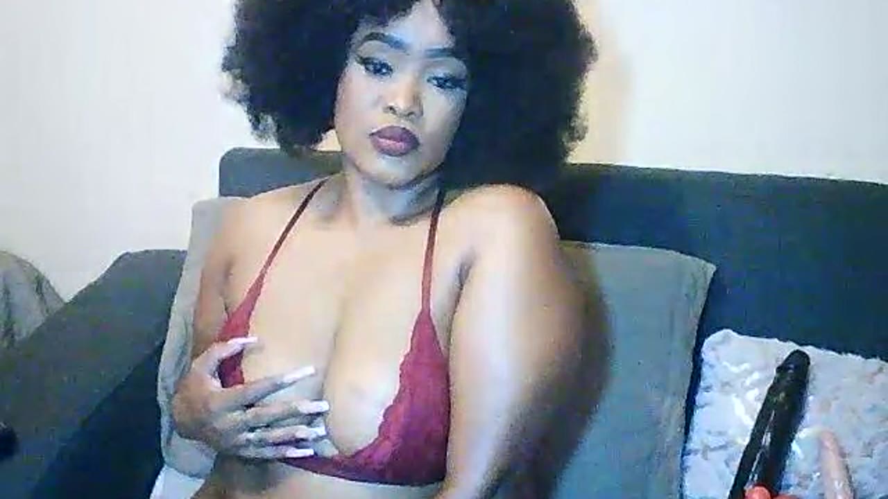 Madimo en sexcam live - webcam coquine et tchat gratuit