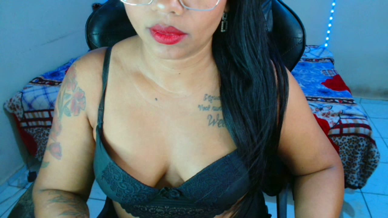 Samyra21