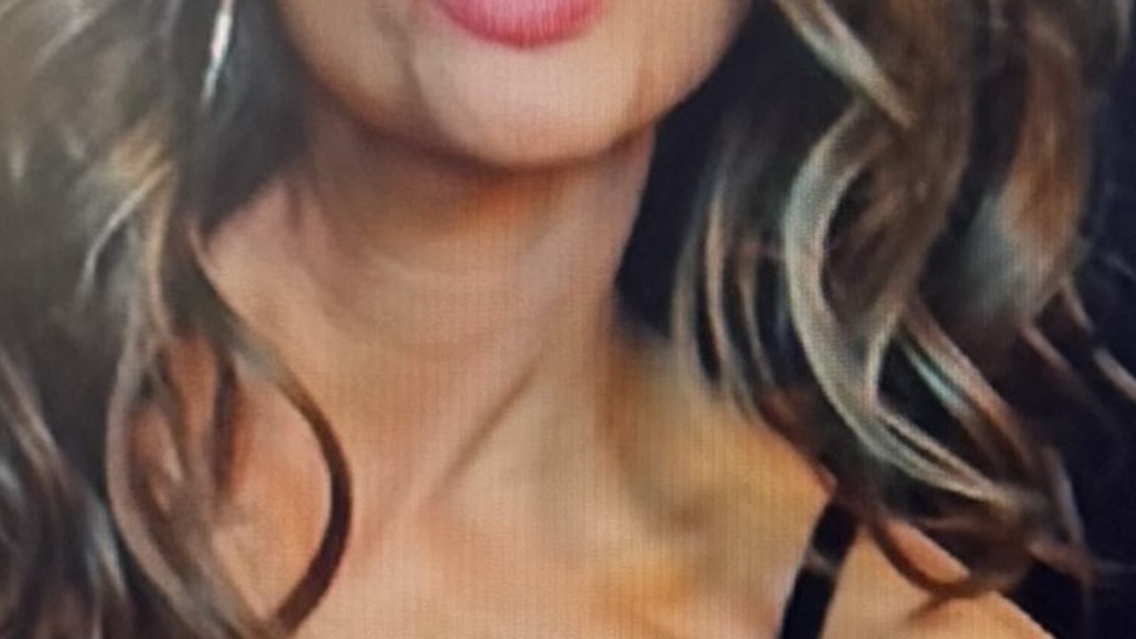 LorienLegs4u en sexcam live - webcam coquine et tchat gratuit
