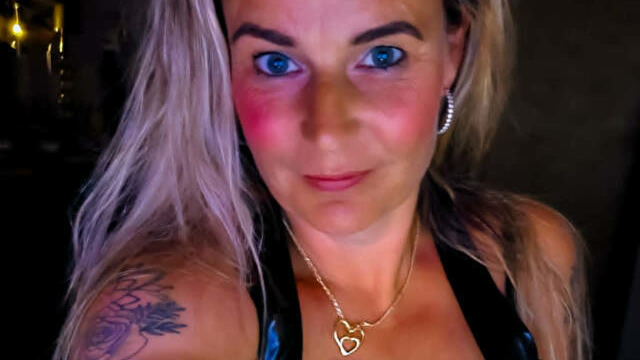 Sexcam avec Aurora2025