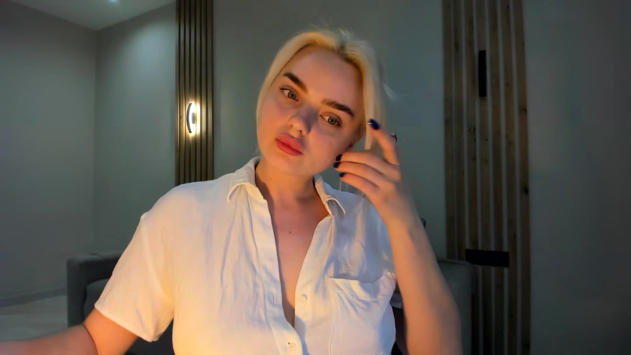 AuroraAuraQ en sexcam live - webcam coquine et tchat gratuit