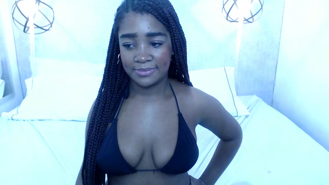 Esmmeralda en sexcam live - webcam coquine et tchat gratuit