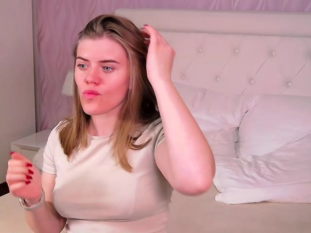 VeronicaZaan