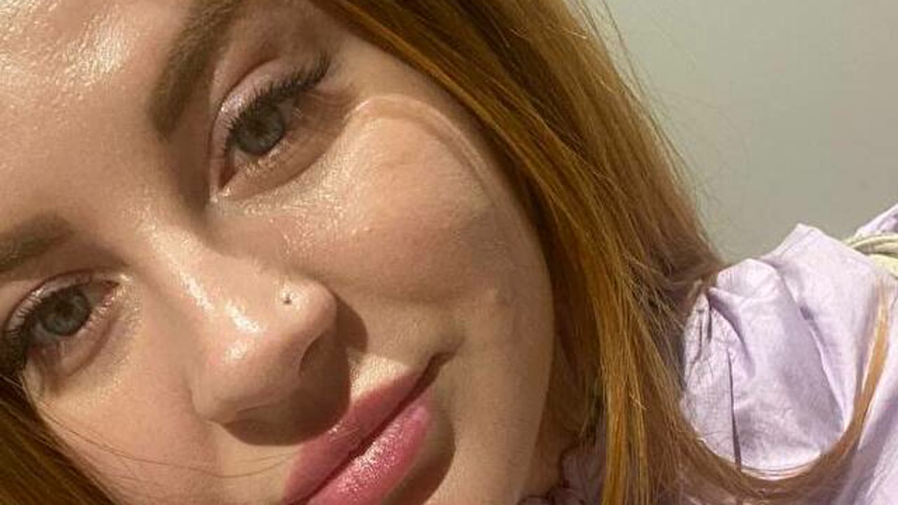 HotMochaRed en sexcam live - webcam coquine et tchat gratuit