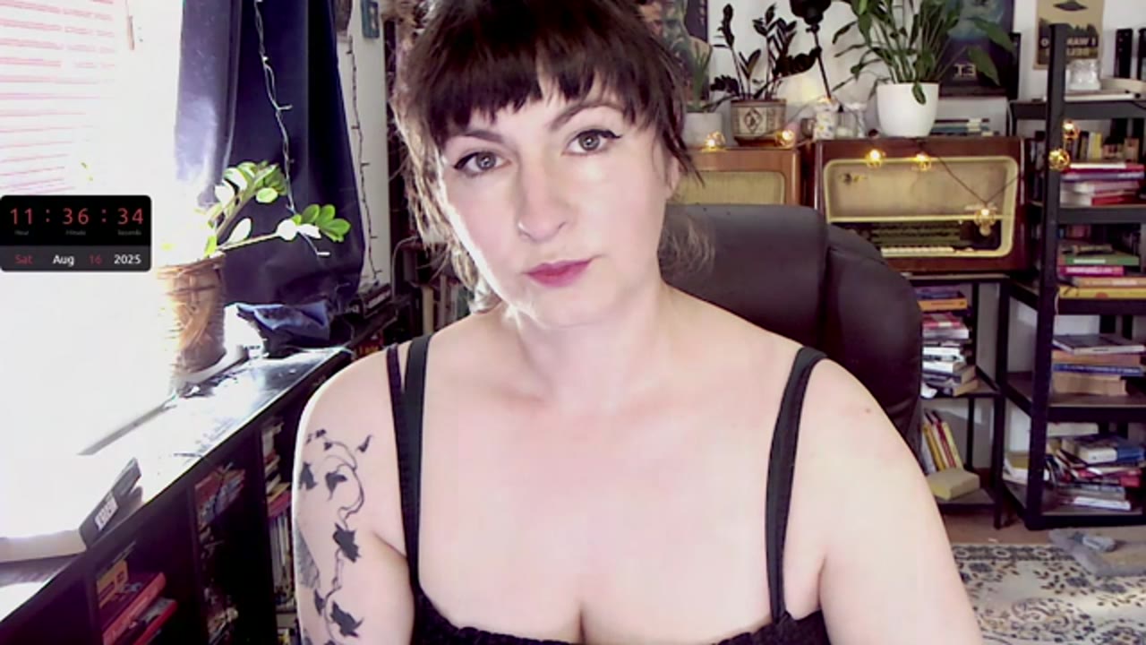 Naataaliaa en sexcam live - webcam coquine et tchat gratuit
