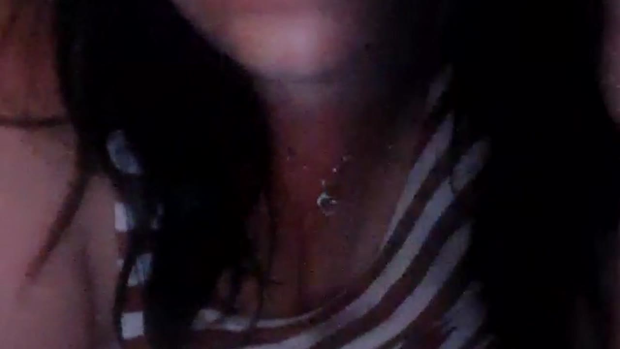 Malyshka1 en sexcam live - webcam coquine et tchat gratuit