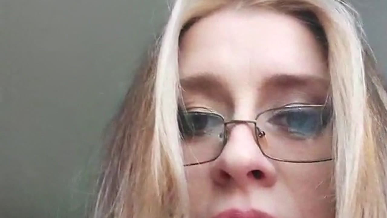 SereneLily en sexcam live - webcam coquine et tchat gratuit