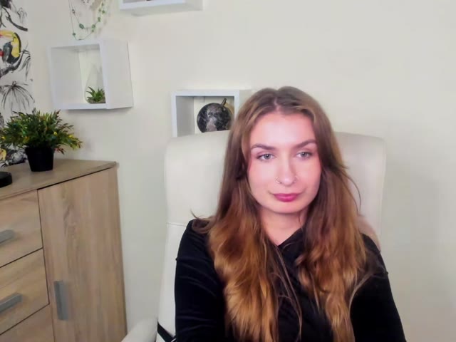 HotNina is nu online