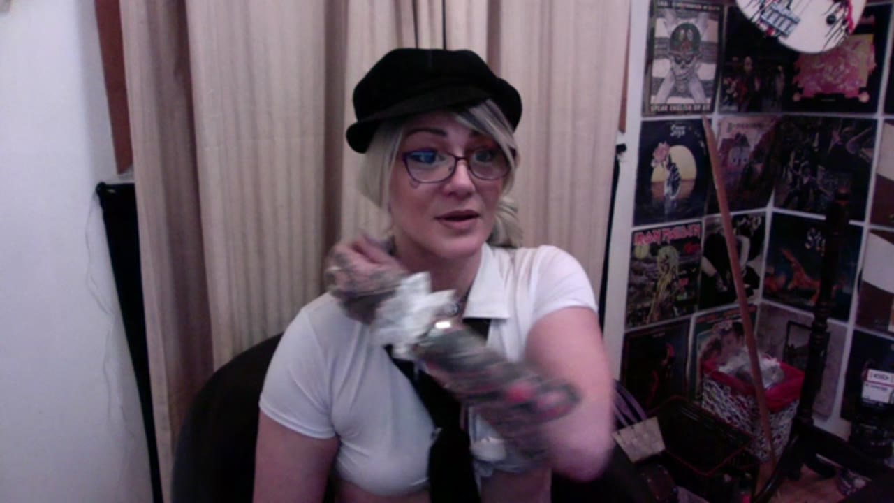HarleySassy en sexcam live - webcam coquine et tchat gratuit