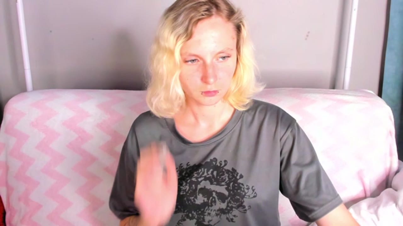 LikaLika en sexcam live - webcam coquine et tchat gratuit