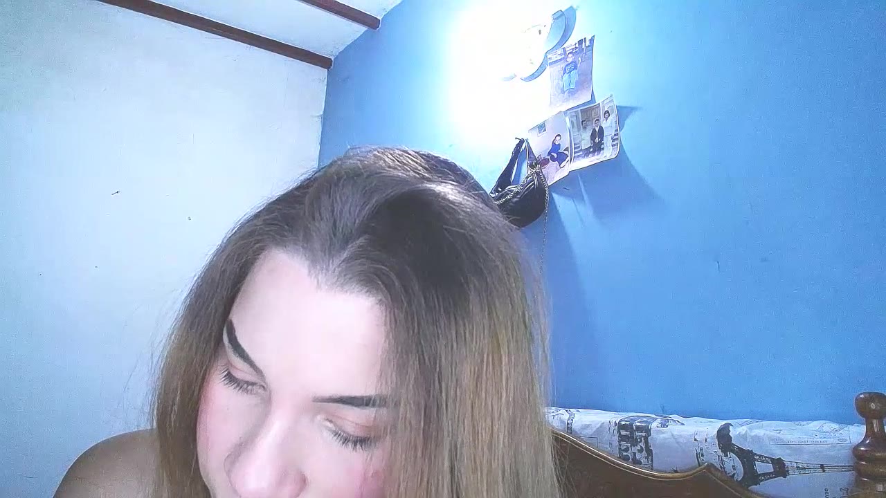 Samantass en sexcam live - webcam coquine et tchat gratuit
