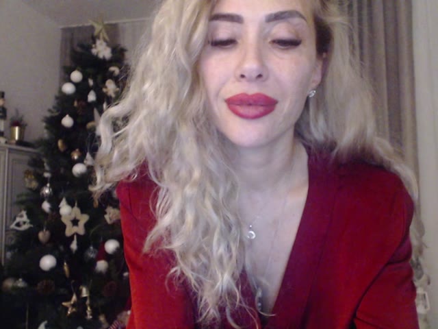 Begin een chat met JeniferRein