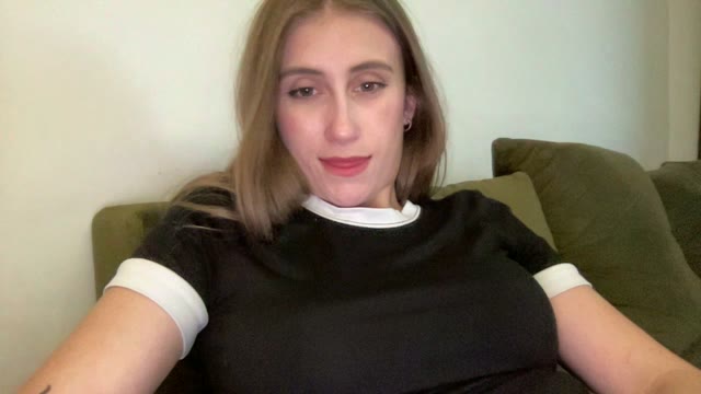 Walkiria live webcam show