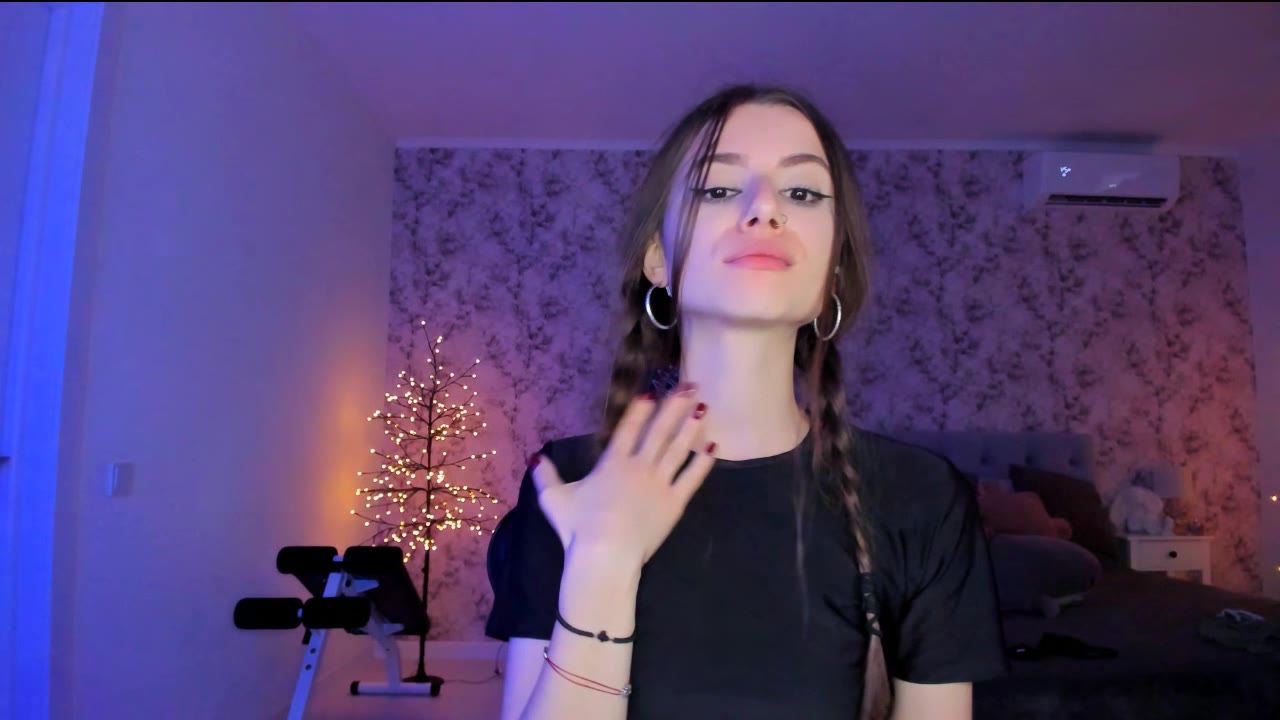 Annonce vidéo de HotMolly - Plan cul en ligne et échange de nudes