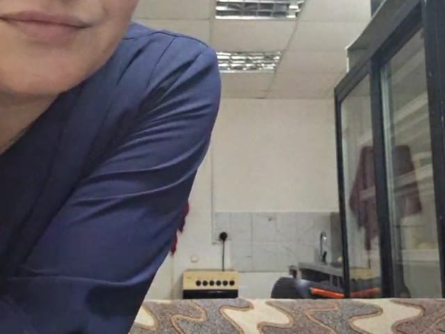 Start a chat with MilaLovee