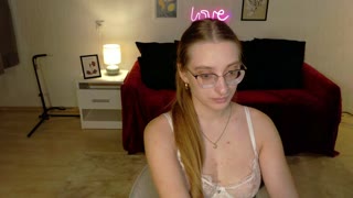 Alicecutes - sexcam