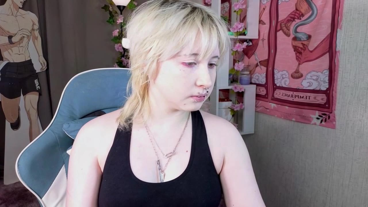 MayLeaf en sexcam live - webcam coquine et tchat gratuit