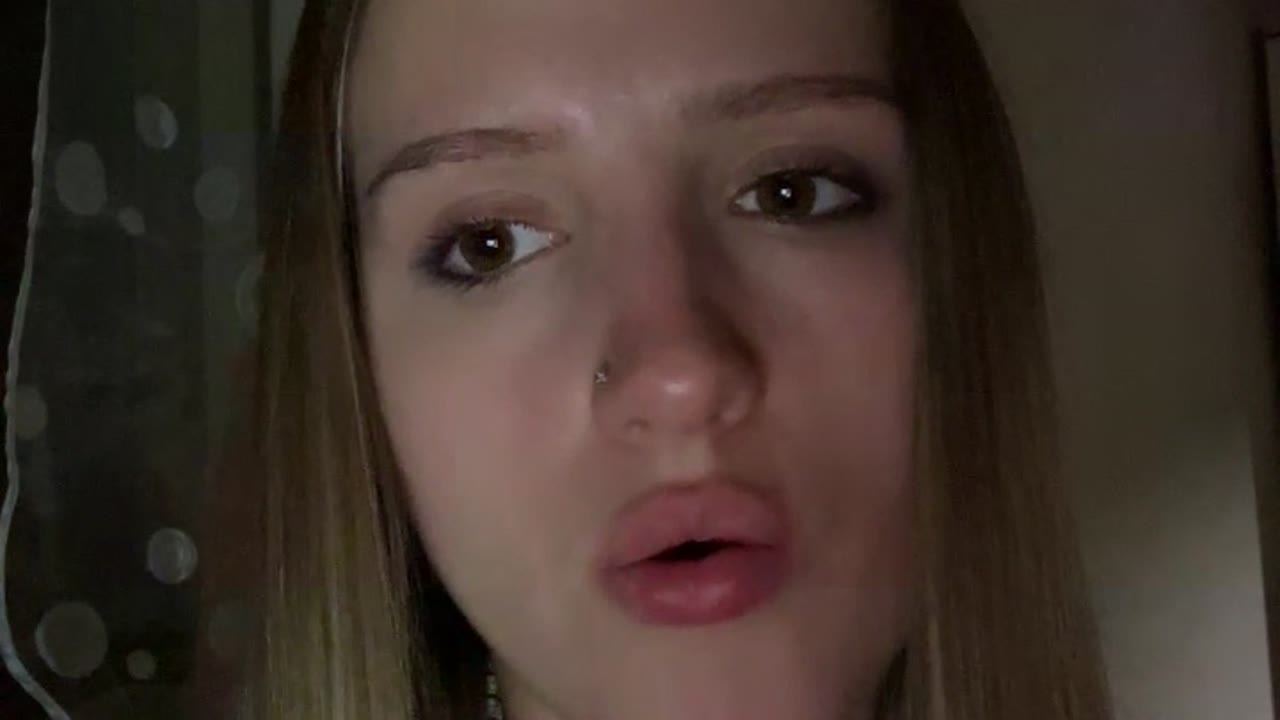 Rihanna19XS en sexcam live - webcam coquine et tchat gratuit